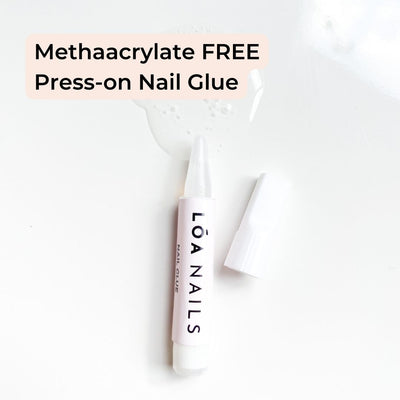 Nail glue without methacrylate